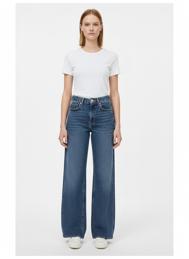 Wide Leg Bedford